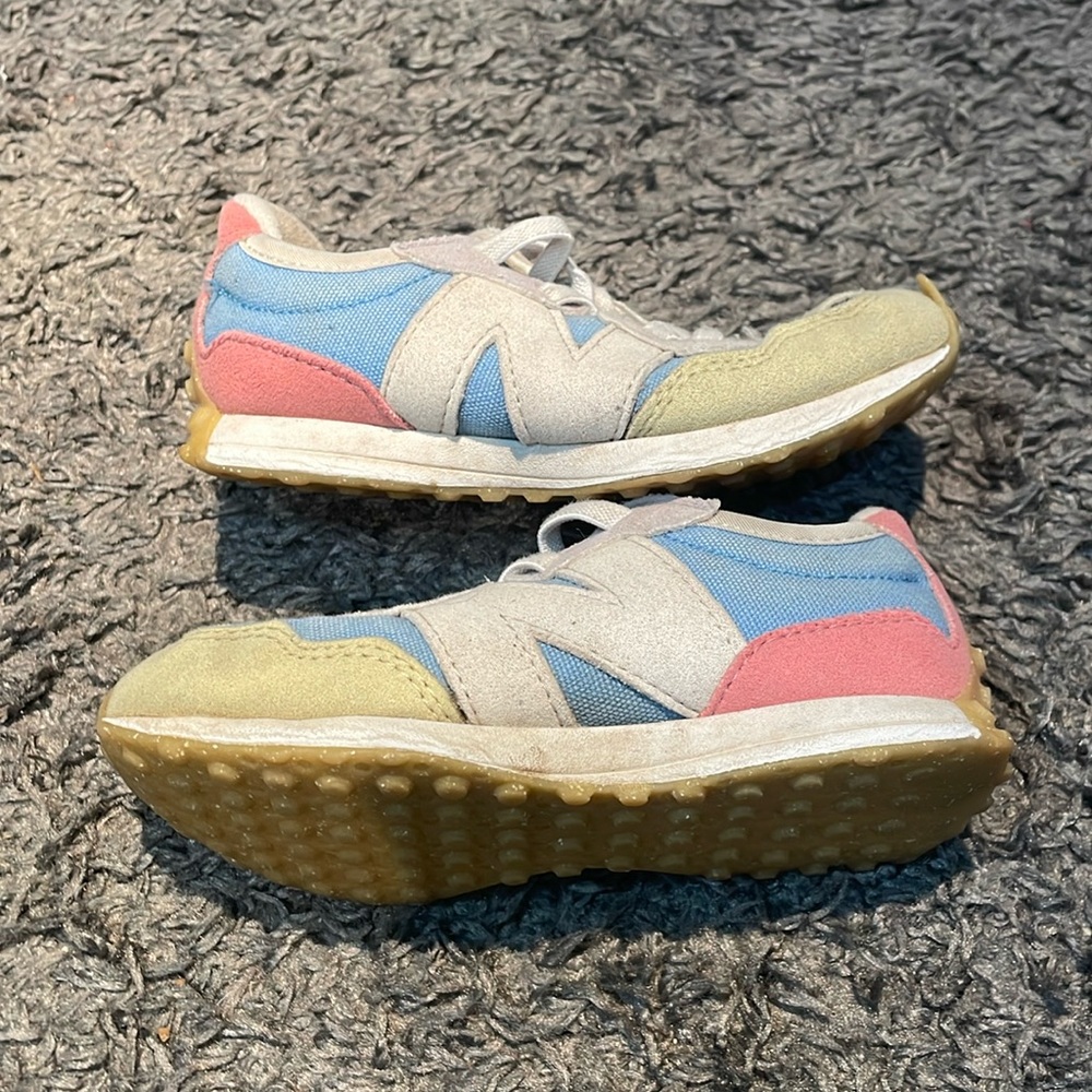 New balance 327